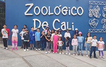 Jornada pedagógica y de bienestar UNIMAYOR en el zoológico de Cali.