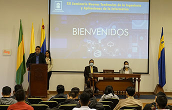 Exitoso Seminario de Tendencias de la Ingeniería y Aplicaciones de la Informática.