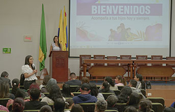 UNIMAYOR realizó Encuentro de Padres IIP-2022.