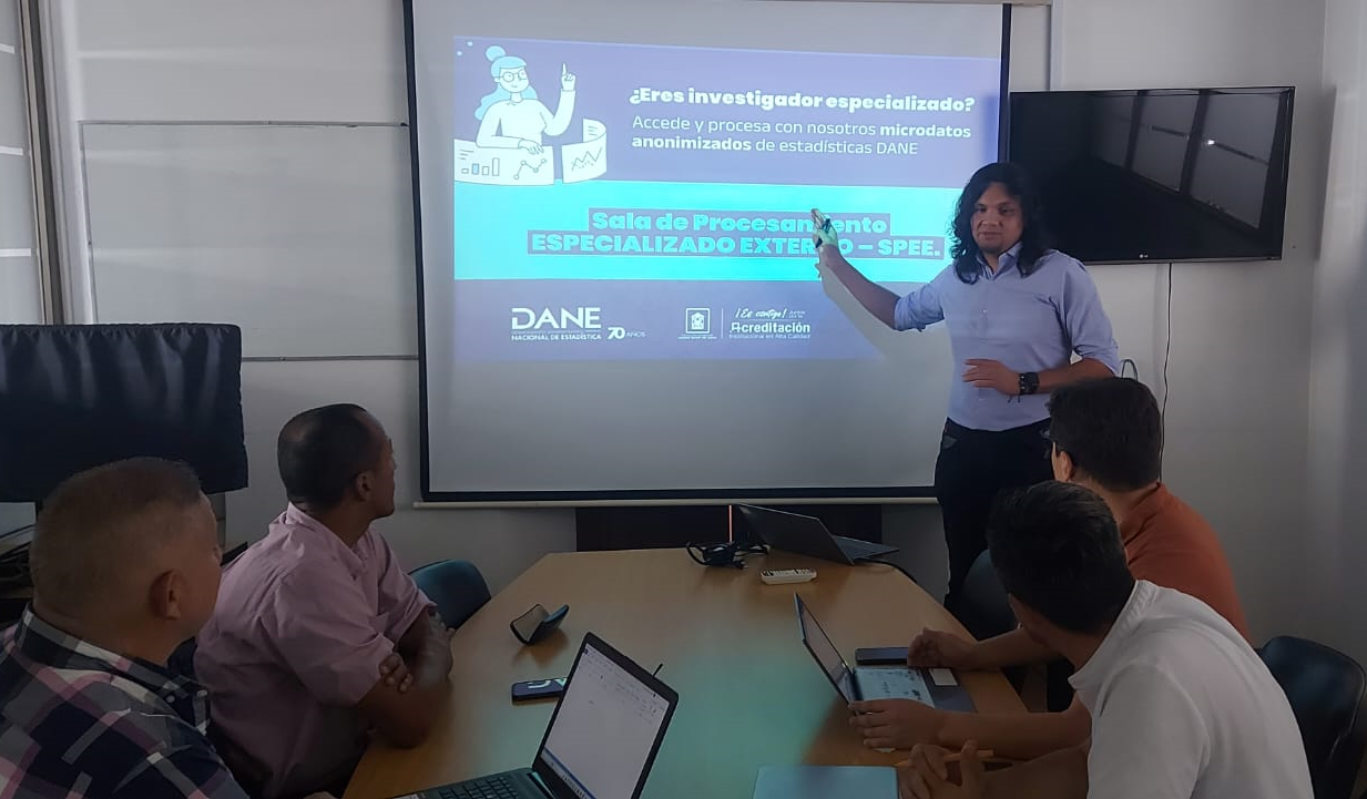 Capacitación Sala de Procesamiento de Datos 03