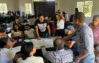 UNIMAYOR capacita a población rural en estrategias bioeconómicas para reactivación productiva.