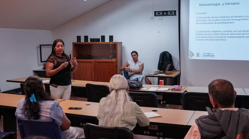 Inicia proyecto social UNIMAYOR 01