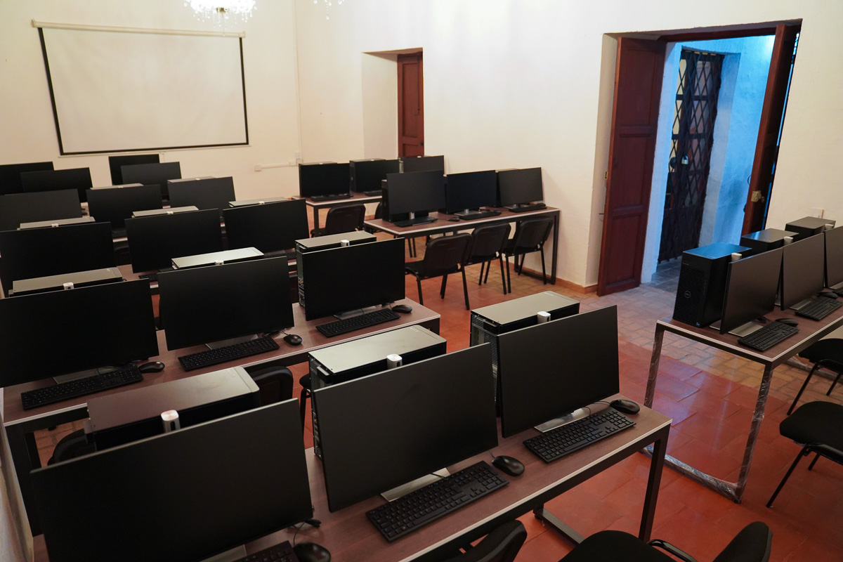Nueva sede UNIMAYOR 01