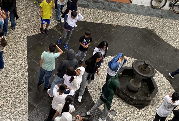 Simulacro de Evacuación Ingles 02