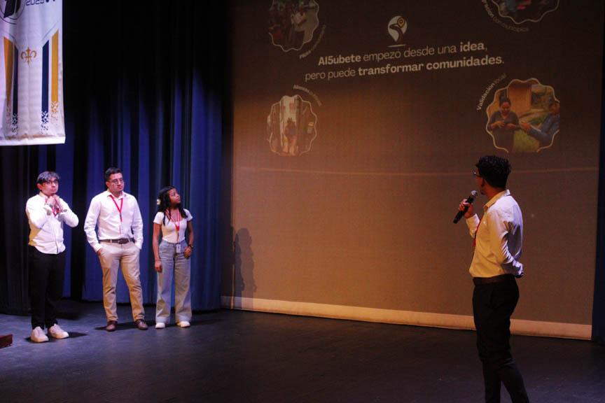 11 Jornadas Iberoamericanas de Interacción Humano Computadora 01