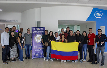 Destacada participación de estudiante UNIMAYOR en evento internacional  de innovación tecnológica.