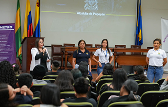UNIMAYOR promovió espacio de reflexión sobre la violencia basada en género.