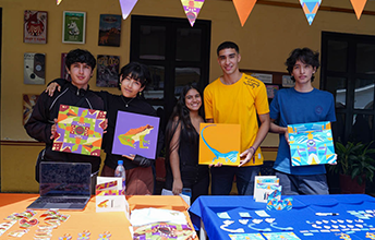 Culmina con éxito visita virtual de Pares Académicos para renovación del Registro Calificado de Diseño Visual.