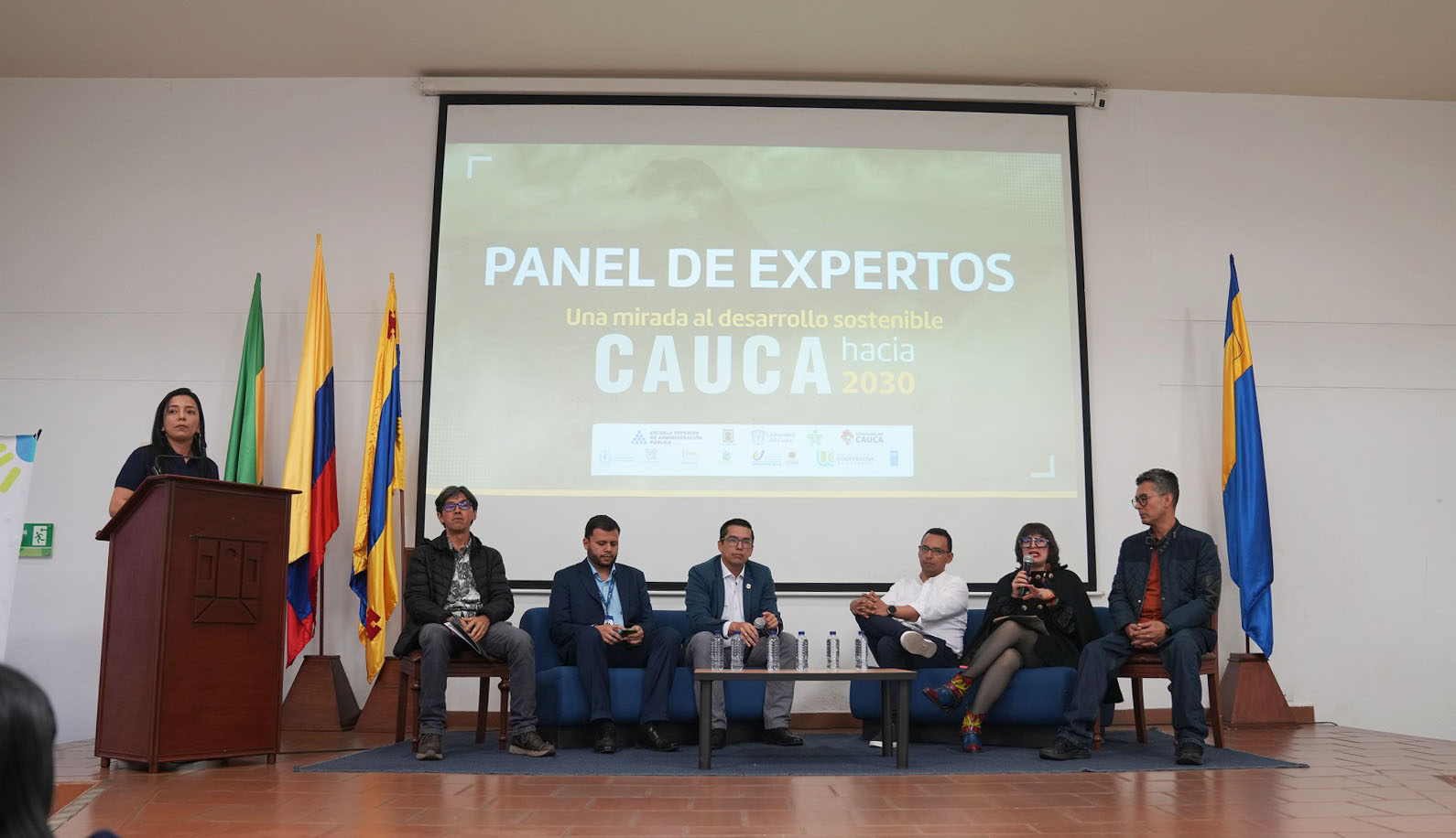 1. Foro de Desarrollo Sostenible