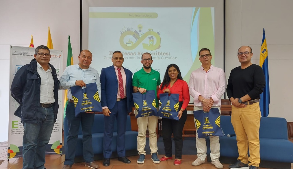 CEDES impulsa el desarrollo académico 03